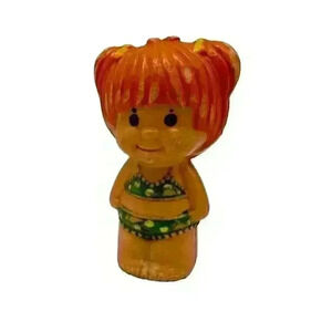 Vintage 1976 Kenner Tree Tots Family Lighthouse Bathing Suit Girl Honey 1.75"